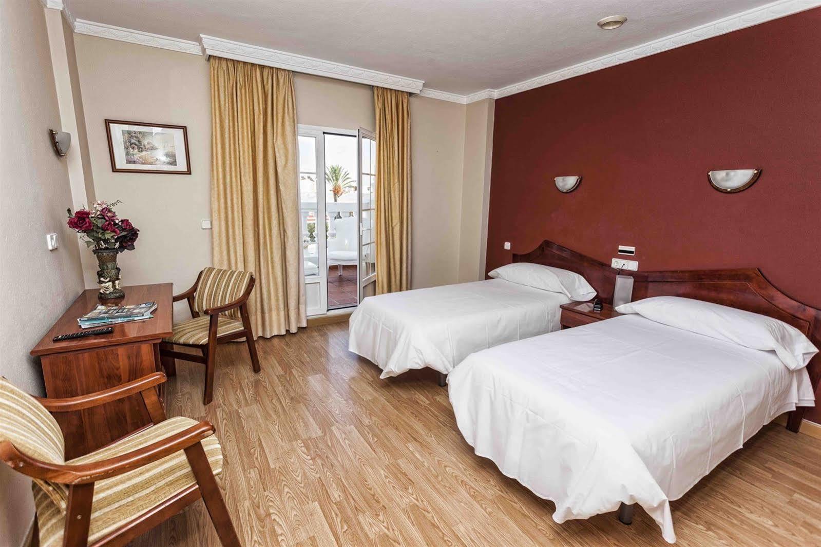 Hotel Carabela Santa Maria Mazagon Exterior photo